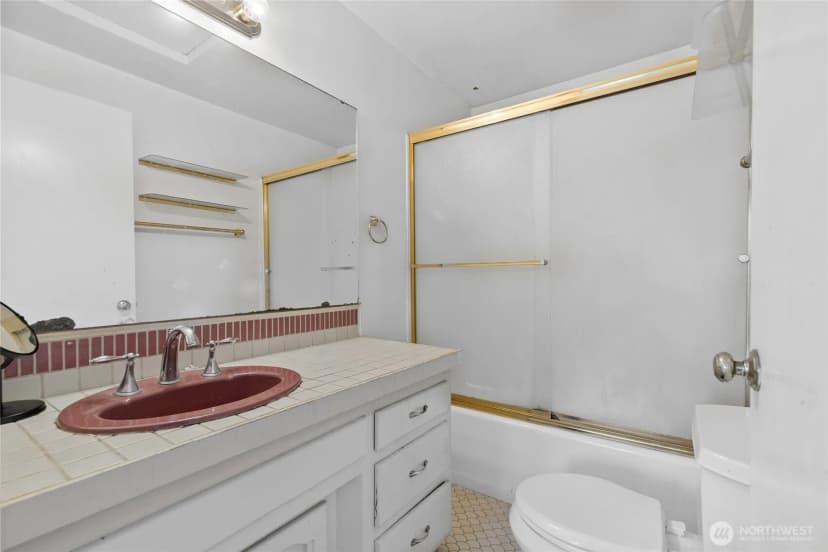 Property photo for 15212 Cascadian Way, Lynnwood photo 24