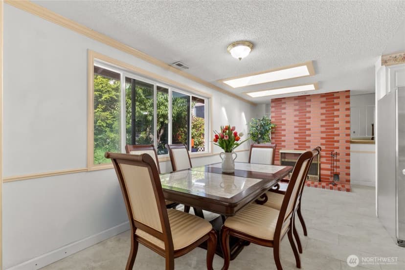 Property photo for 15212 Cascadian Way, Lynnwood photo 14