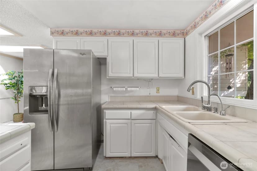 Property photo for 15212 Cascadian Way, Lynnwood photo 10