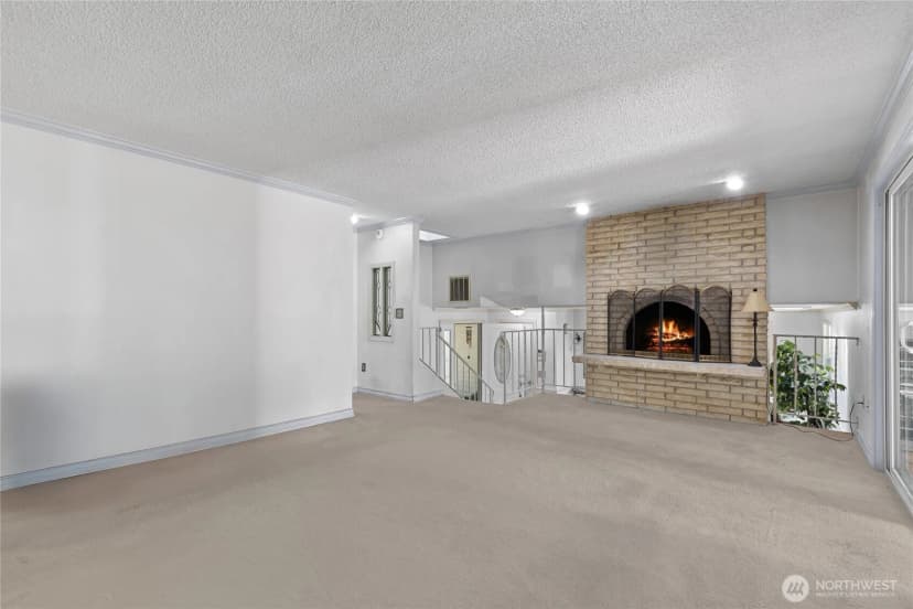 Property photo for 15212 Cascadian Way, Lynnwood photo 17