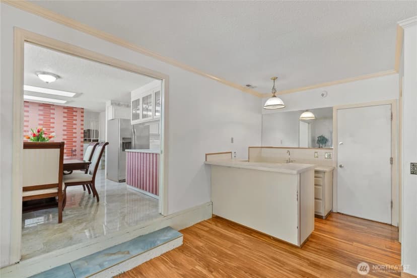 Property photo for 15212 Cascadian Way, Lynnwood photo 7