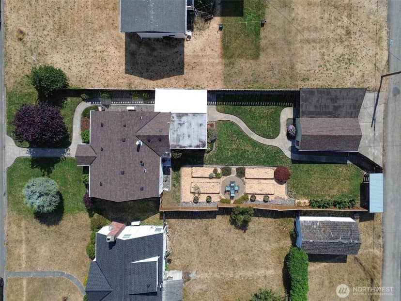 Property photo for 1124 E 4th Street, Port Angeles photo 36