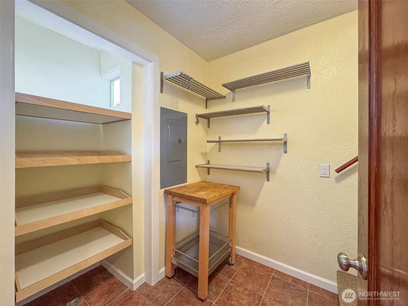 Property photo for 1124 E 4th Street, Port Angeles photo 18