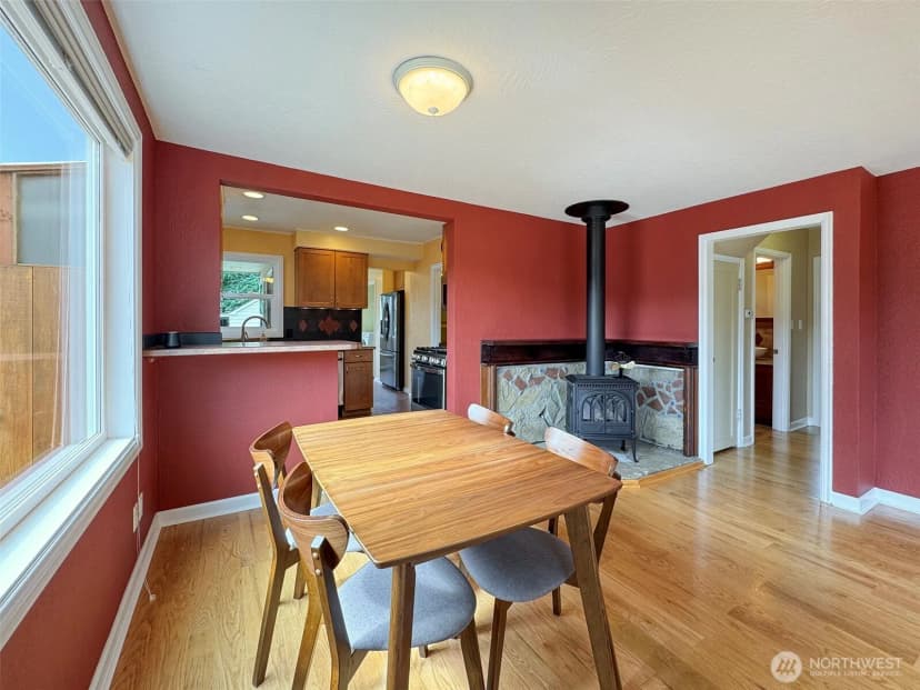 Property photo for 1124 E 4th Street, Port Angeles photo 8