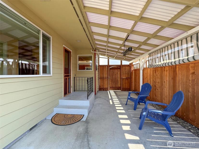 Property photo for 1124 E 4th Street, Port Angeles photo 24