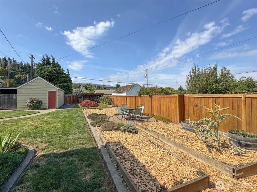 Property photo for 1124 E 4th Street, Port Angeles photo 30