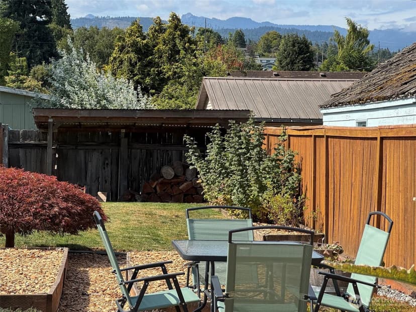 Property photo for 1124 E 4th Street, Port Angeles photo 32