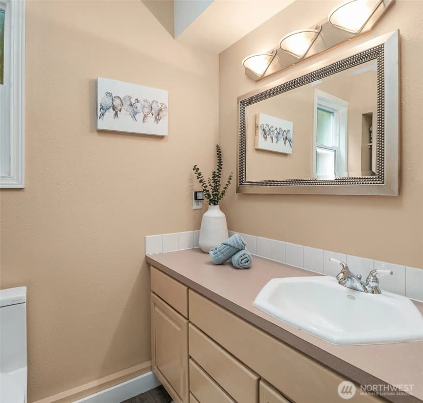 Property photo for 15815 Se 43rd Place, Bellevue photo 29