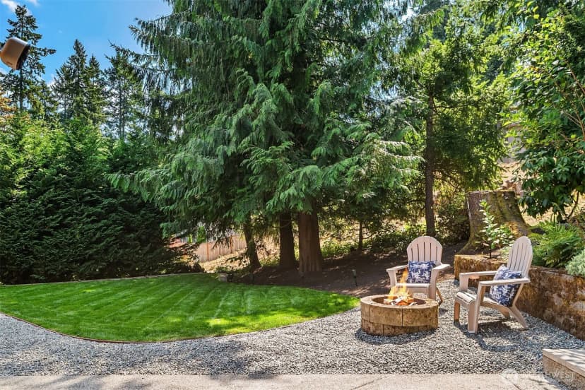 Property photo for 15815 Se 43rd Place, Bellevue photo 32