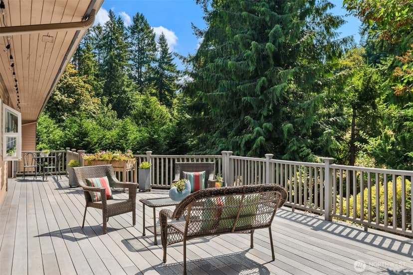 Property photo for 15815 Se 43rd Place, Bellevue photo 17