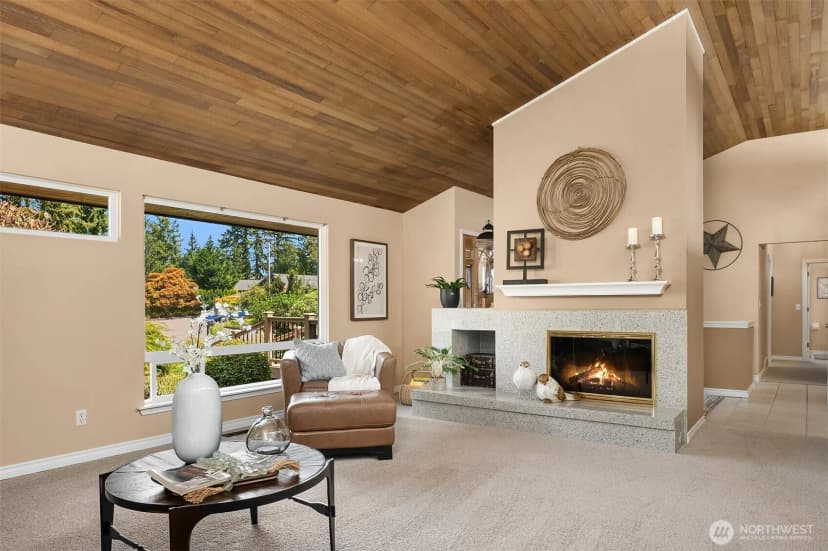 Property photo for 15815 Se 43rd Place, Bellevue photo 6