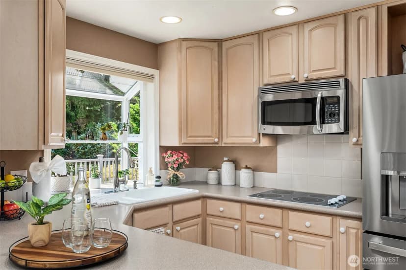 Property photo for 15815 Se 43rd Place, Bellevue photo 13