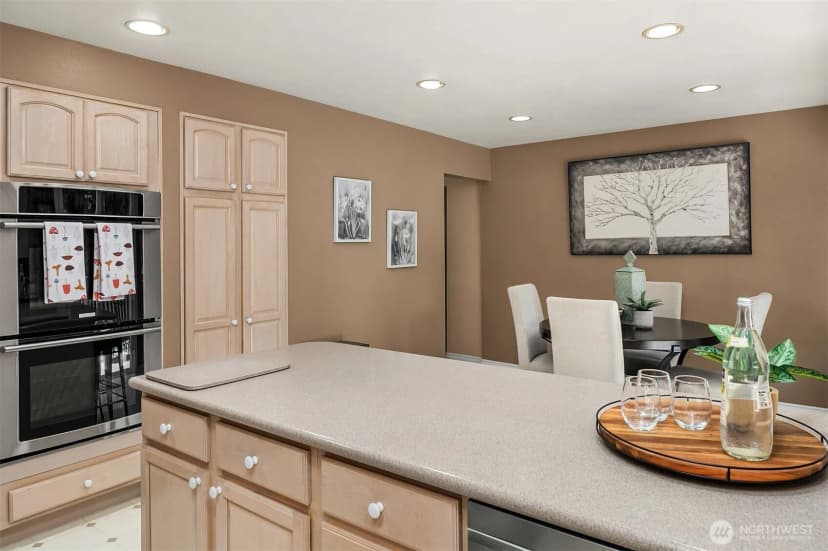 Property photo for 15815 Se 43rd Place, Bellevue photo 14