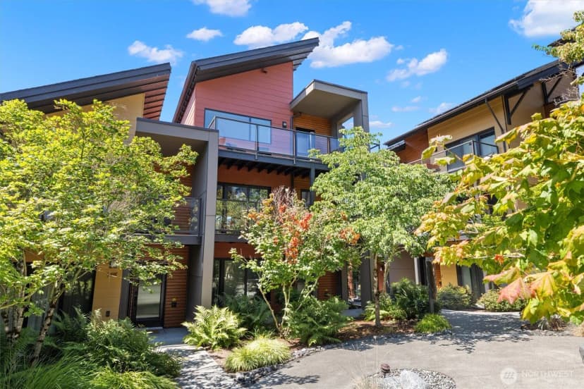 Property photo for 1723 9th Place Ne, Issaquah