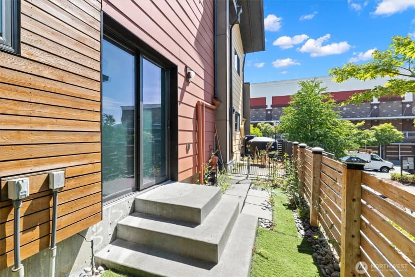 Property photo for 1723 9th Place Ne, Issaquah photo 33
