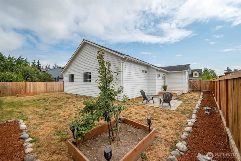 Property photo for 785 Sw Puffin Street, Oak Harbor photo 31