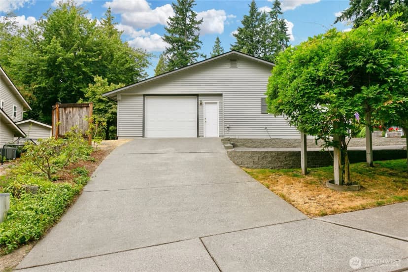 Property photo for 6609 141st Place Ne, Redmond photo 6