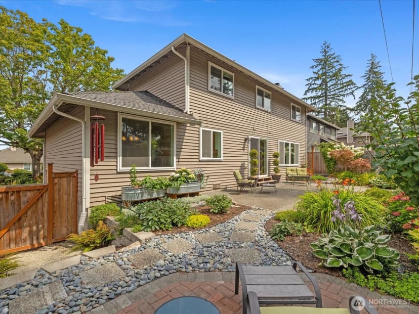 Property photo for 9906 242nd Place Sw, Edmonds photo 23