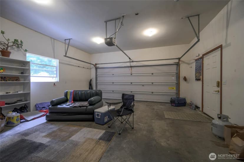 Property photo for 301 Nw Broadway Street, Coupeville photo 29