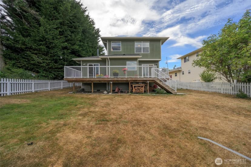 Property photo for 301 Nw Broadway Street, Coupeville photo 32