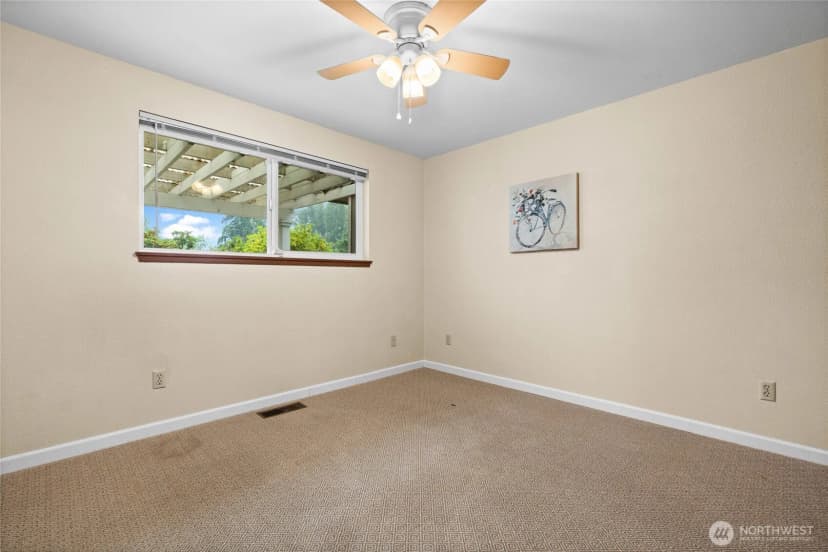 Property photo for 15501 98th Avenue E, Puyallup photo 21