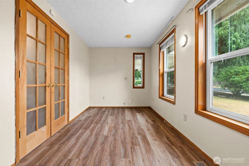 Property photo for 15501 98th Avenue E, Puyallup photo 27