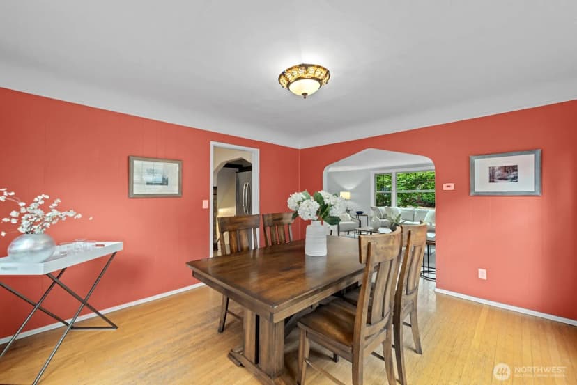 Property photo for 5735 25th Avenue Ne, Seattle photo 6