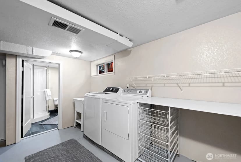 Property photo for 5735 25th Avenue Ne, Seattle photo 20