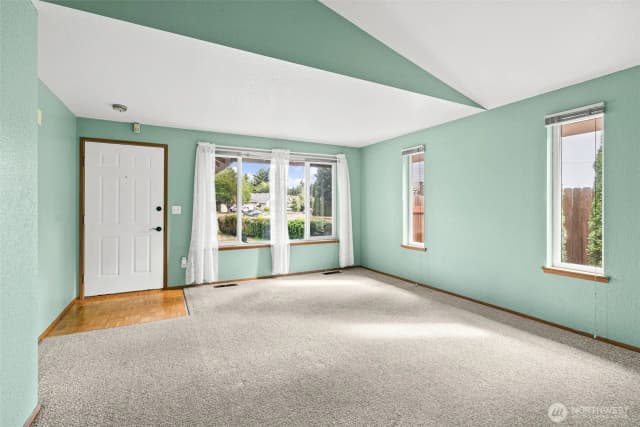 Property photo for 5905 Crimson Court Se, Lacey photo 4