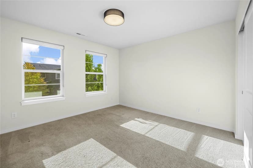 Property photo for 4996 232nd Avenue Se, Issaquah photo 24