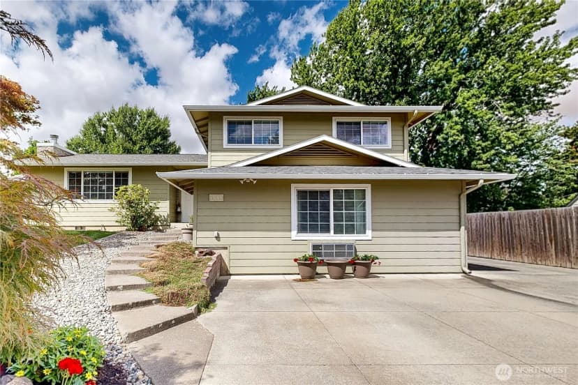 Property photo for 929 Olympia Drive, Walla Walla