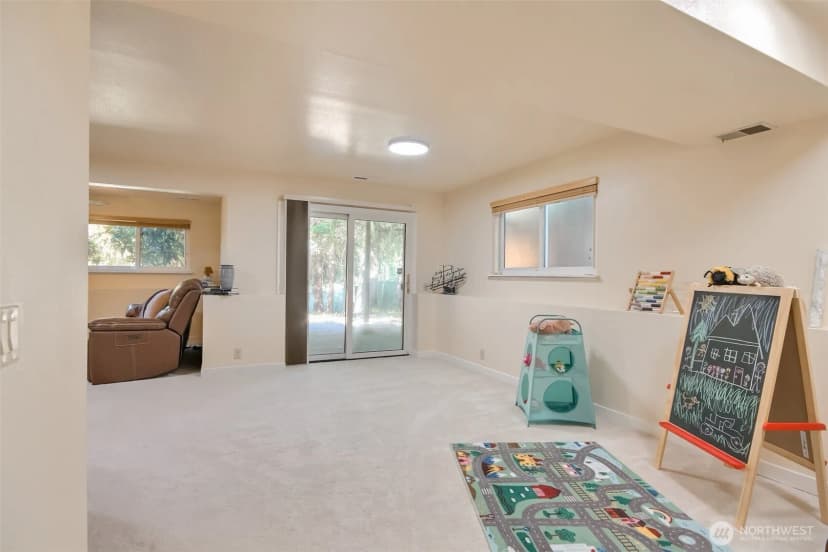 Property photo for 1505 97th Ave Ct E, Edgewood photo 25