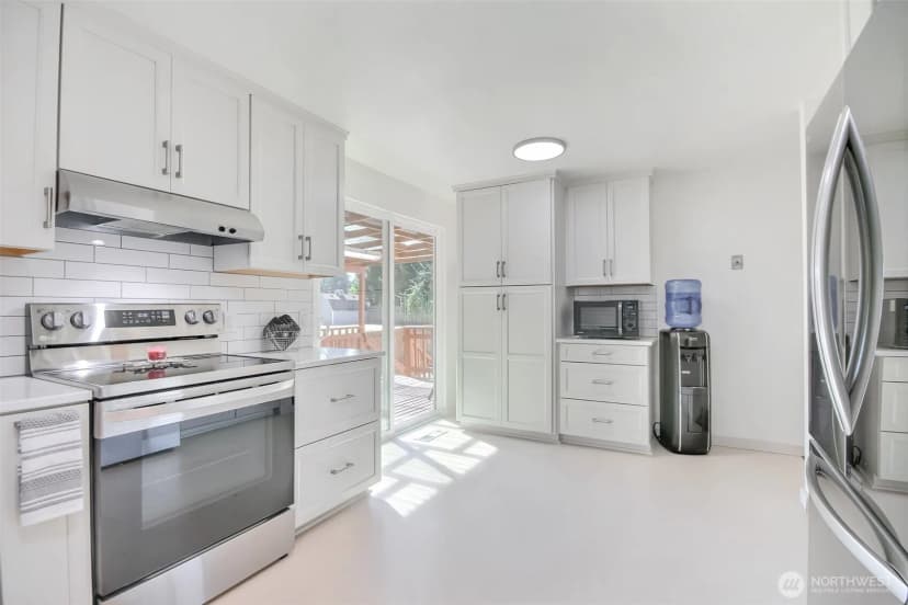 Property photo for 1505 97th Ave Ct E, Edgewood photo 5