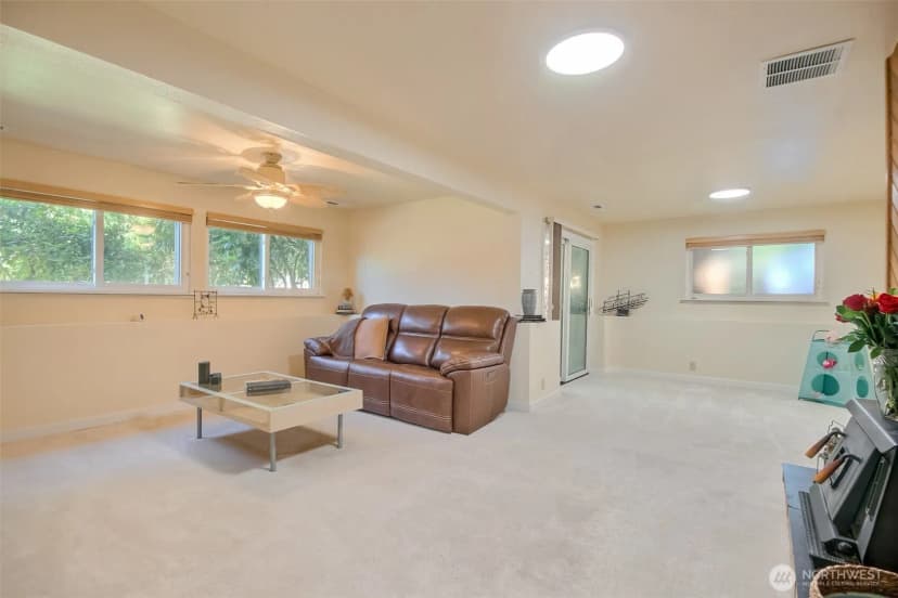 Property photo for 1505 97th Ave Ct E, Edgewood photo 20