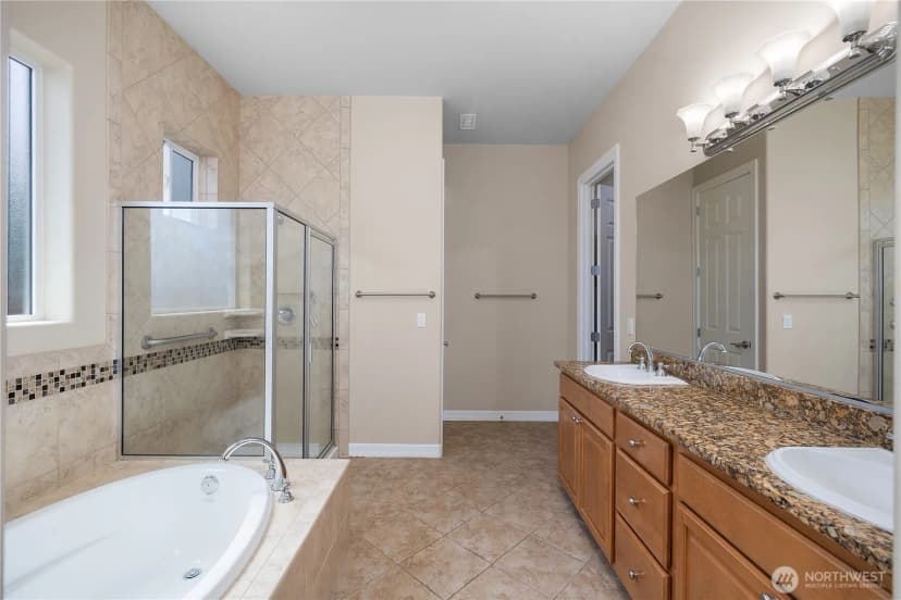 Property photo for 4328 Vashon Drive Ne, Lacey photo 35