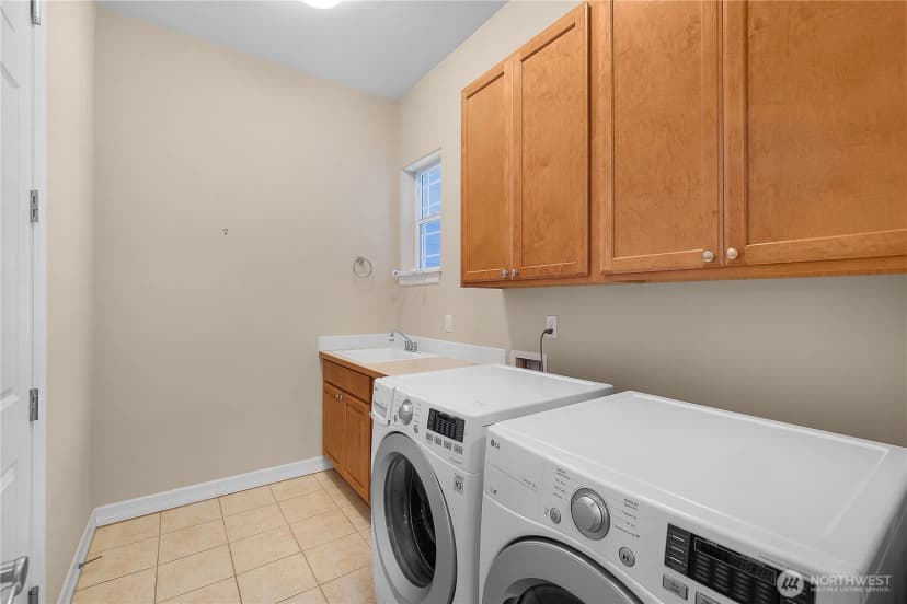 Property photo for 4328 Vashon Drive Ne, Lacey photo 40