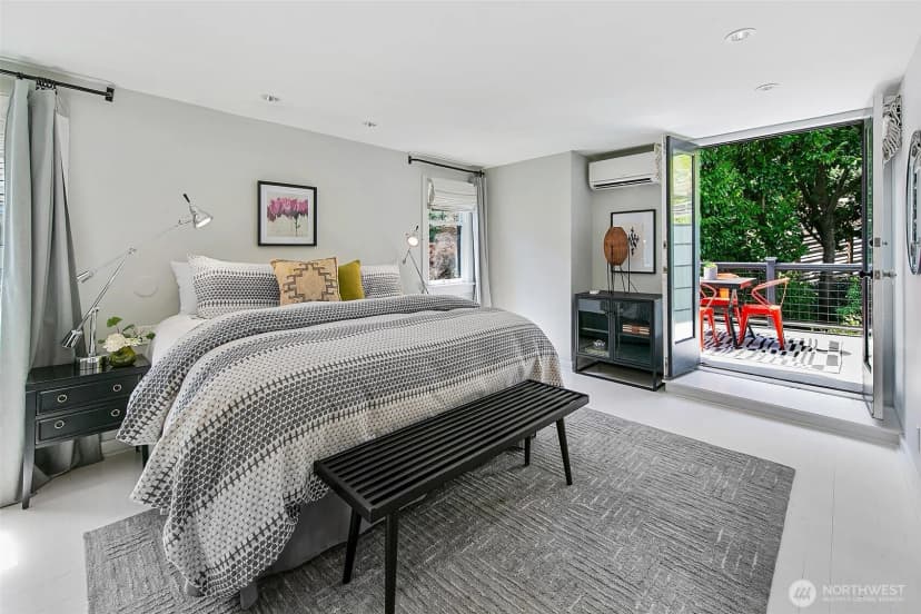 Property photo for 1525 Madrona Drive, Seattle photo 18