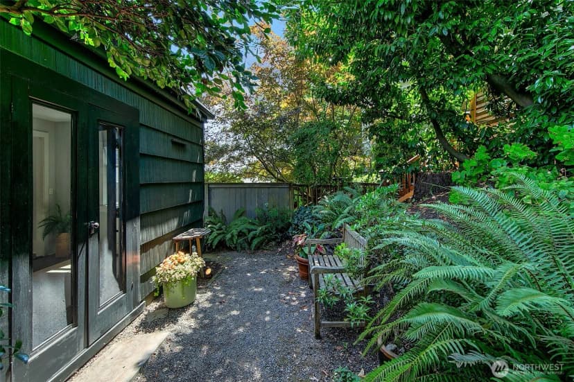 Property photo for 1525 Madrona Drive, Seattle photo 15