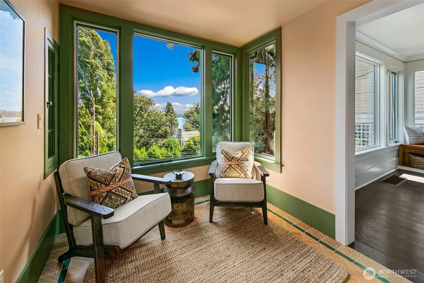 Property photo for 1525 Madrona Drive, Seattle photo 3