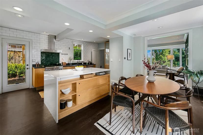 Property photo for 1525 Madrona Drive, Seattle photo 17