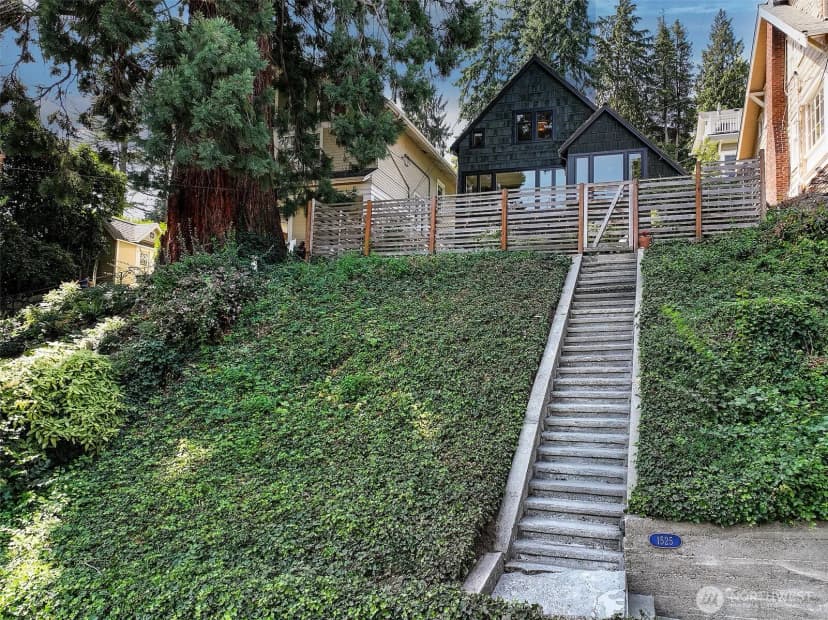 Property photo for 1525 Madrona Drive, Seattle photo 35