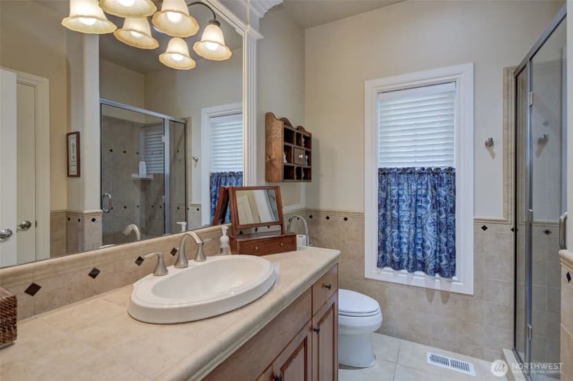 Property photo for 1884 Broadway Place, Wenatchee photo 26