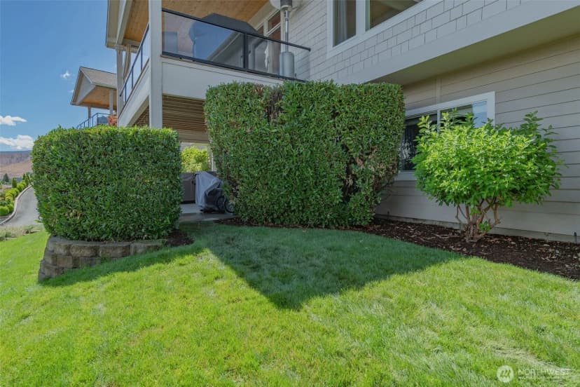 Property photo for 1884 Broadway Place, Wenatchee photo 37