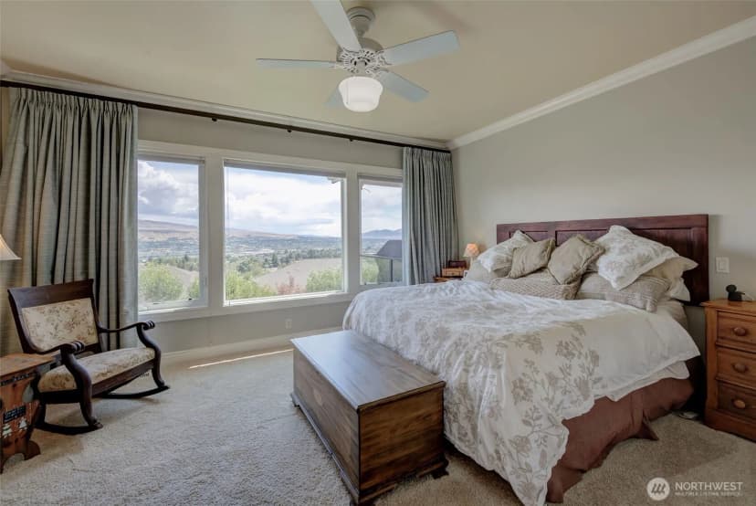 Property photo for 1884 Broadway Place, Wenatchee photo 20