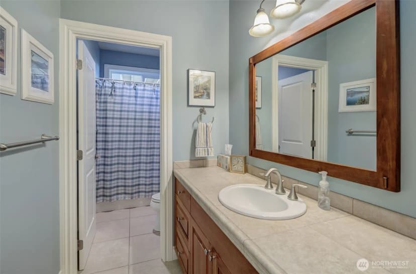 Property photo for 1884 Broadway Place, Wenatchee photo 29