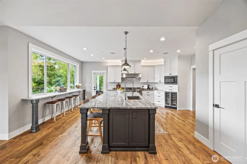 Property photo for 5920 Lagoon Lane Nw, Gig Harbor photo 9