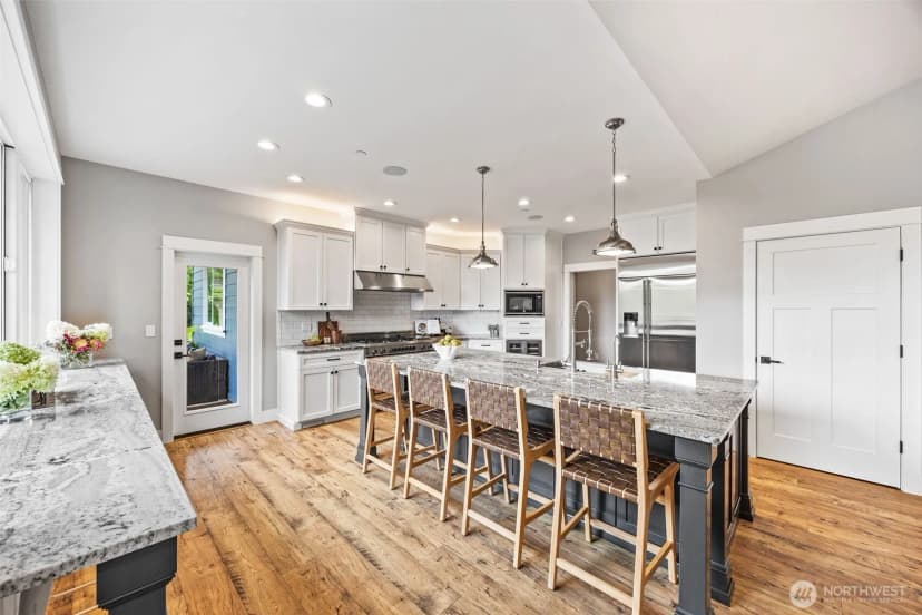 Property photo for 5920 Lagoon Lane Nw, Gig Harbor photo 12