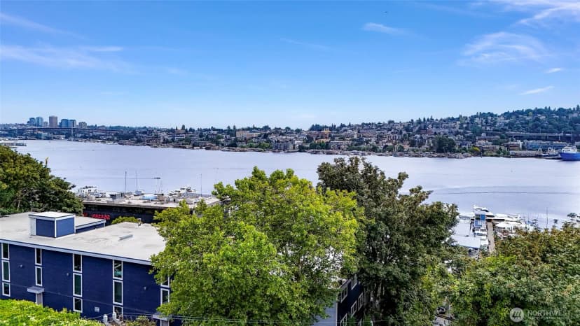 Property photo for 801 Newton Street, Seattle photo 19