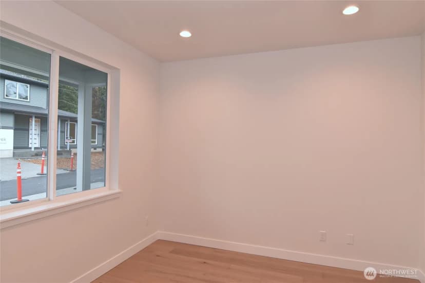 Property photo for 1105 Whidbey Street, Bellingham photo 4