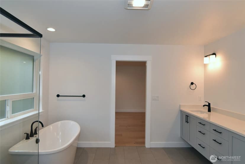 Property photo for 1105 Whidbey Street, Bellingham photo 15